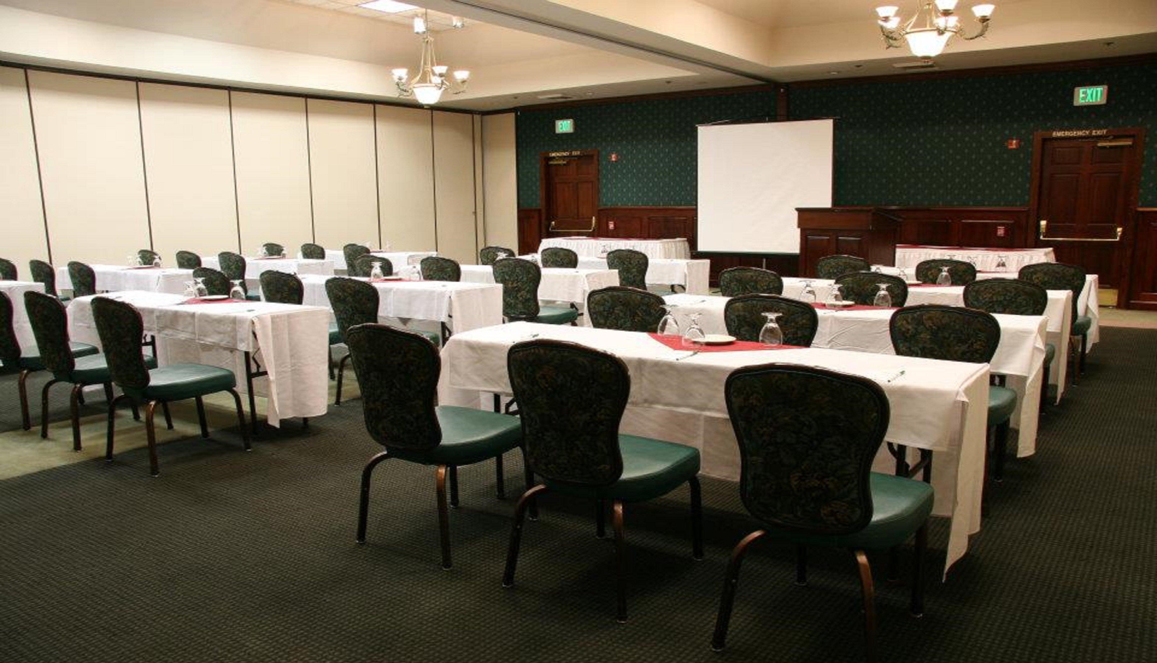 Holiday Inn Selma - Swancourt Экстерьер фото