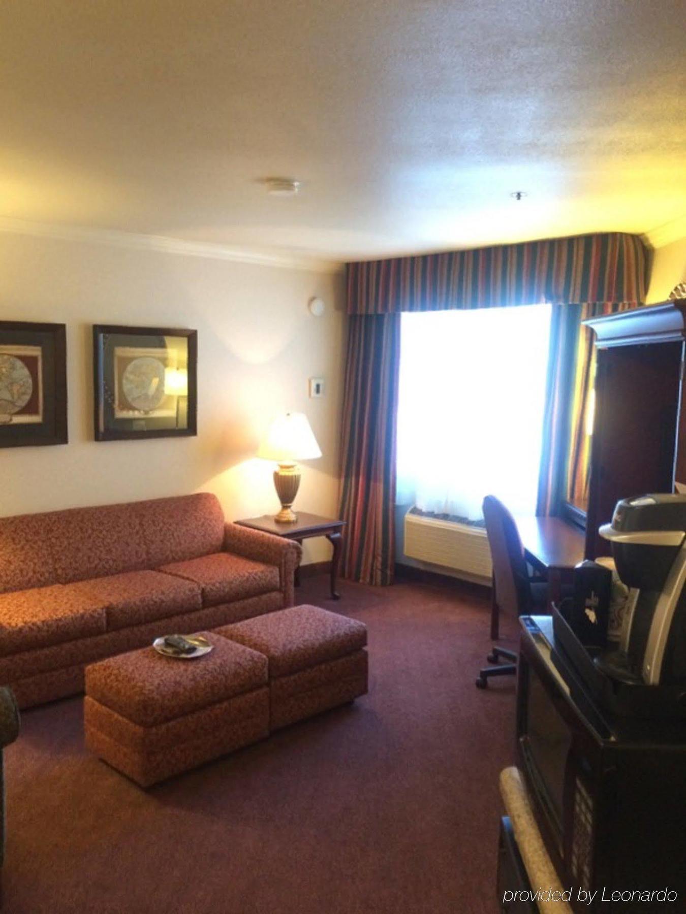 Holiday Inn Selma - Swancourt Экстерьер фото