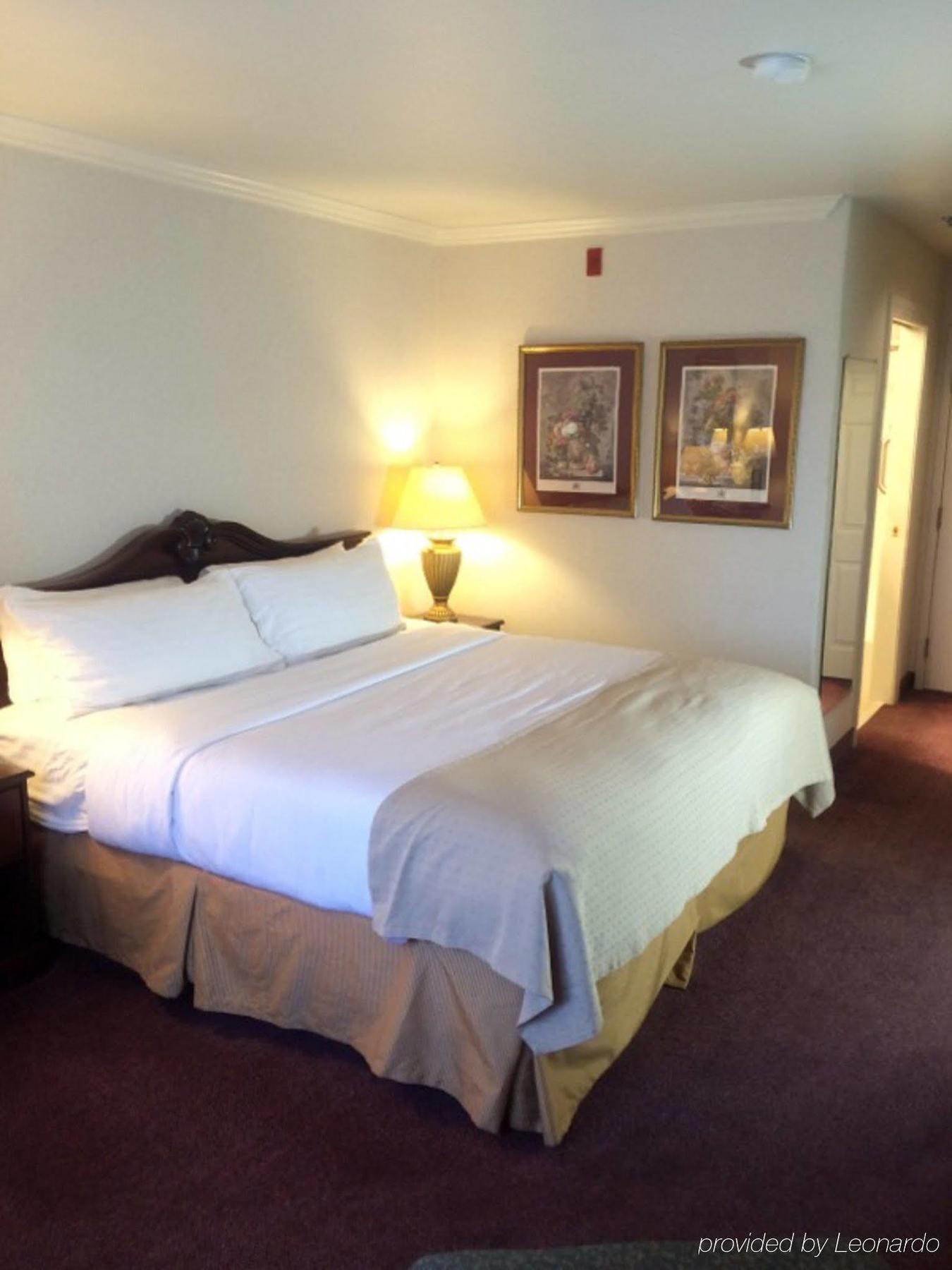 Holiday Inn Selma - Swancourt Экстерьер фото